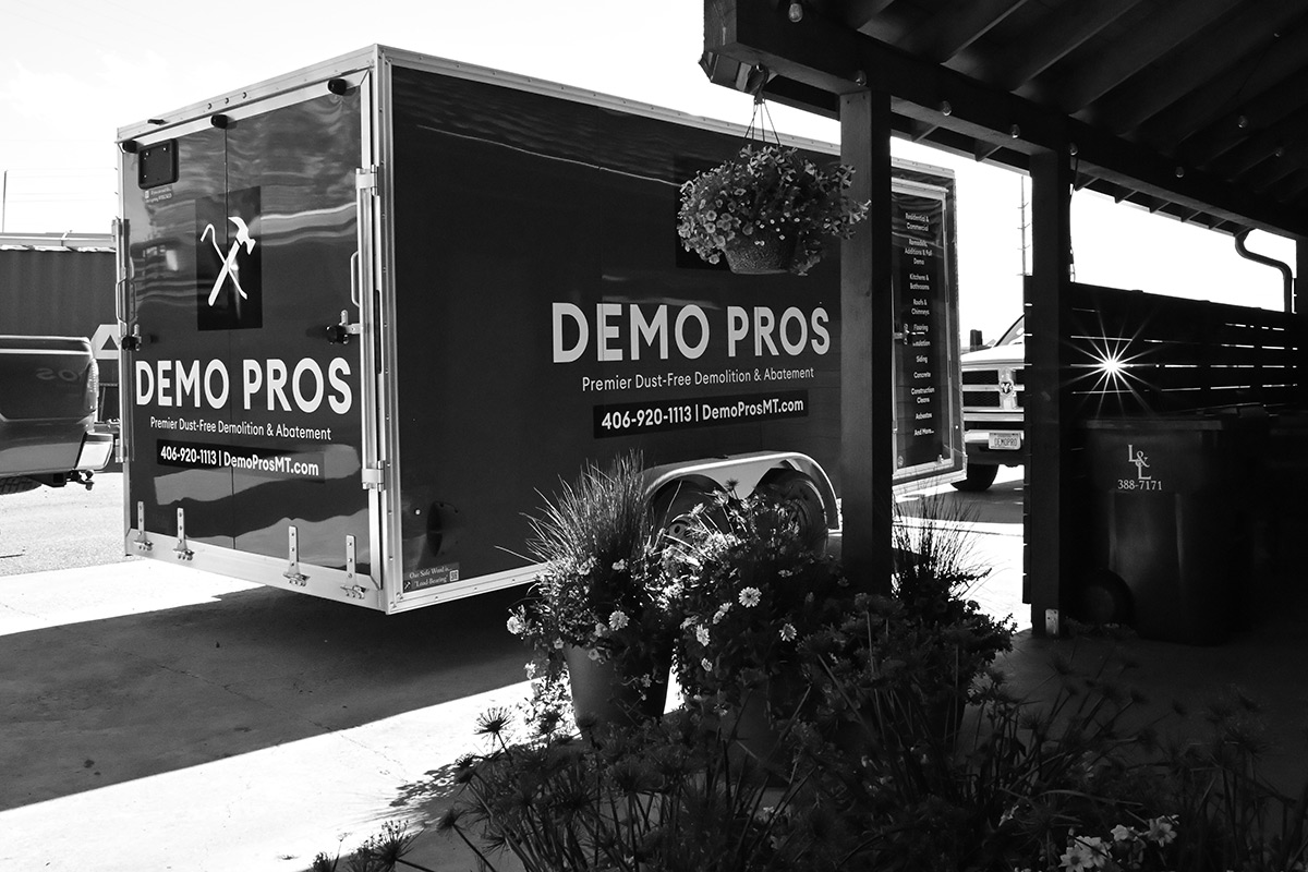 Demo Pros Trailer with flowers